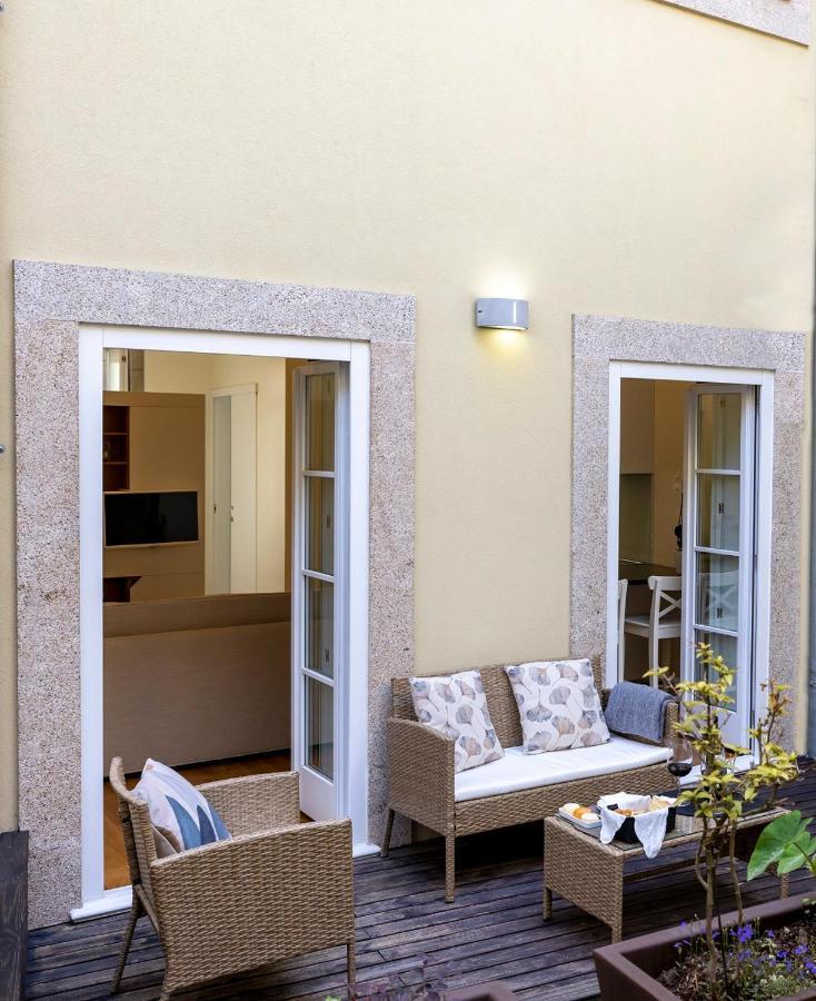 Bright Studio With Terrace Porto Bagian luar foto